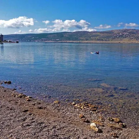 In Starigrad-paklenica 6832 * スタリグラード